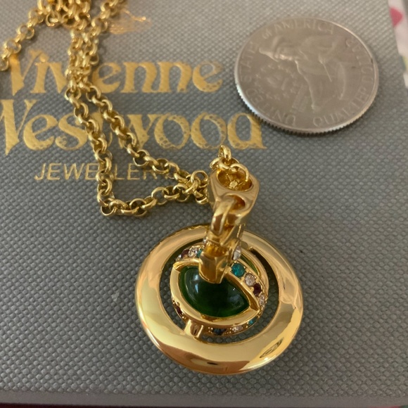 Vivienne Westwood green golden orb necklace - Picture 2 of 6